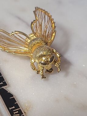 Vintage Monet Gold Bumble Bee Brooch